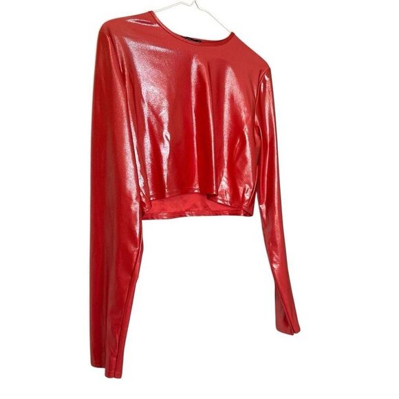 NWT PrettyLittleThing Metallic Jersey Long Sleeve Fitted Red Cropped Top Size 12 - Picture 2 of 5